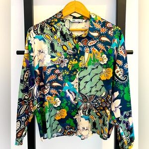 ❤️ Flowing blouse with colorful pattern! ZARA